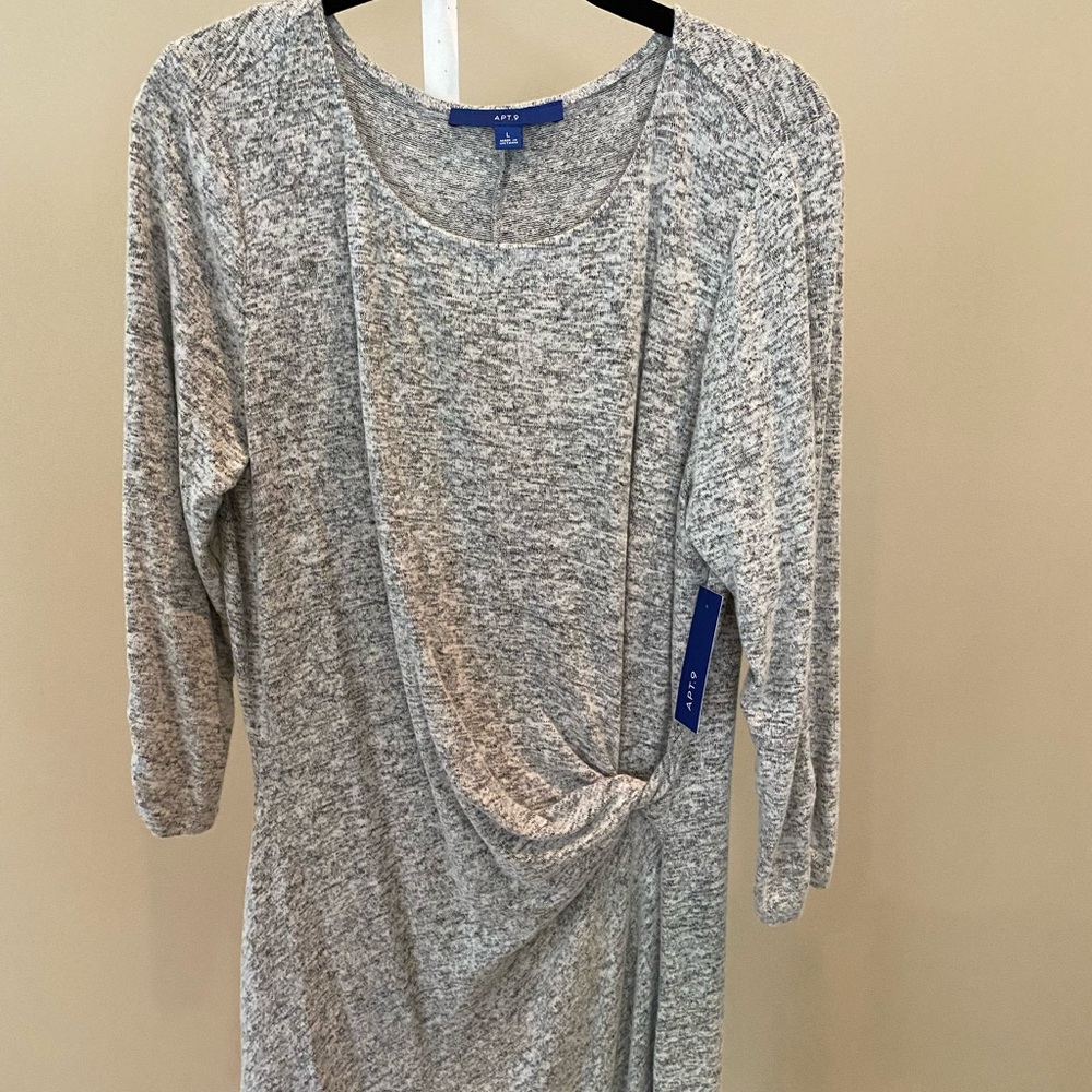 NWT Apt 9. light sweater dress with knot